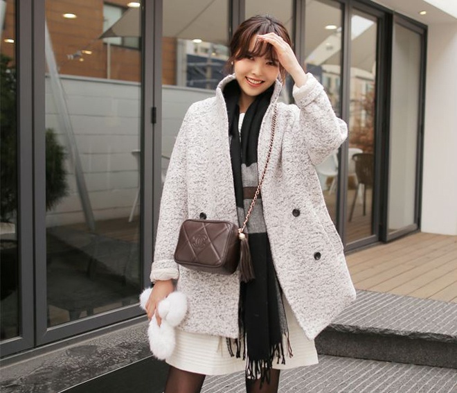 Các kiểu phụ kiện cá tính, độc đáo sẽ góp phần tăng phong cách thời trang đông sành điệu cho bạn, bên cạnh những kiểu áo khoác thật thời trang và hợp xu hướng.