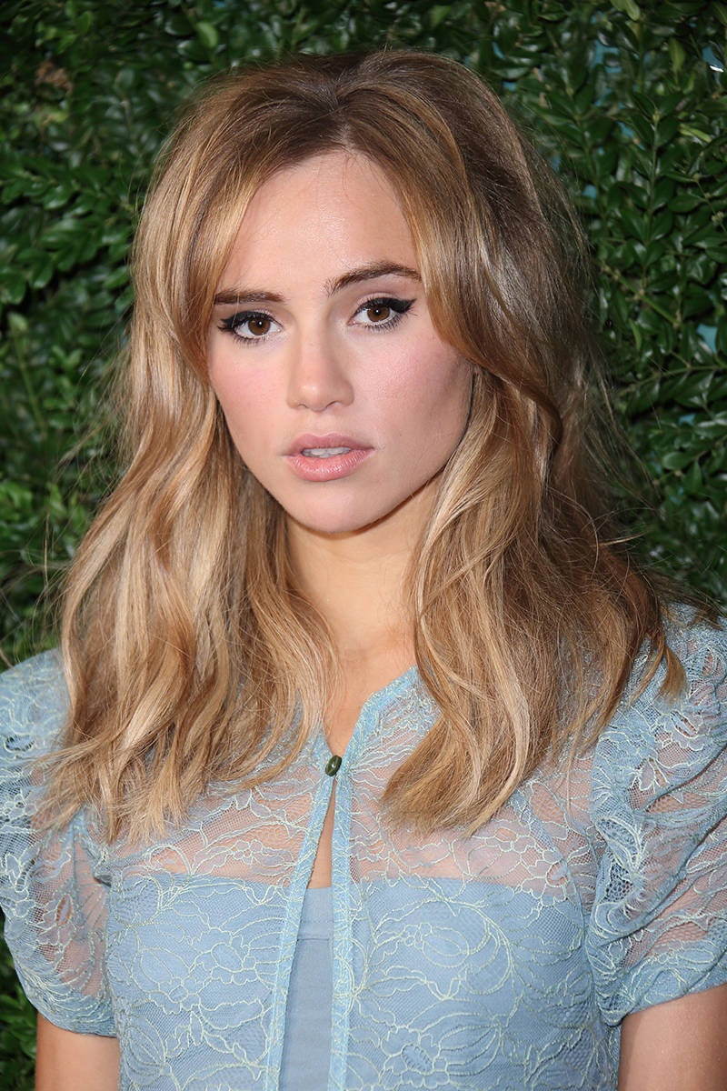 Suki Waterhouse