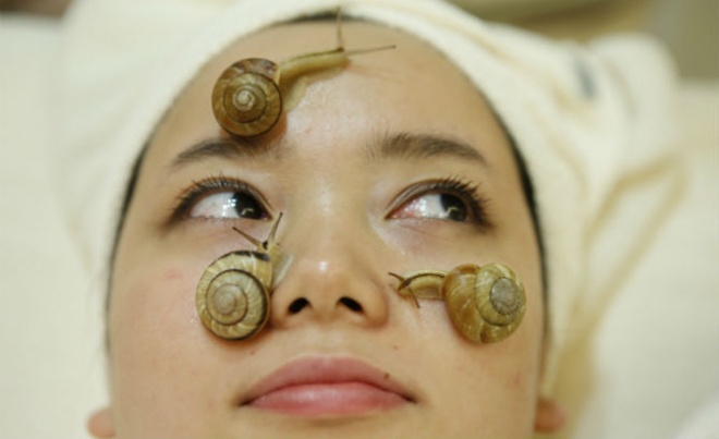 8 loai my pham khong phai ai cung dam su dung hinh anh