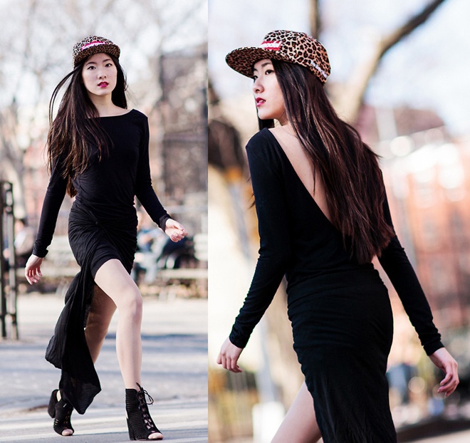 2. Bốt đen, váy mullet. Kiểu mix, match độc đáo mang đậm dấu ấn riêng của fashionista 19 tuổi Jennifer W rất đáng cho bạn học hỏi. Các chất liệu phù hợp nhất khi kết hợp theo cách này là thun rũ, với màu tối như xanh đen, đen, hoặc màu sáng như xanh coban, đỏ Giáng sinh. Thêm 1 chiếc mũ lưỡi trai sẽ hoàn thiện hơn cho set đồ mang hơi hướng trẻ trung, sành điệu này.