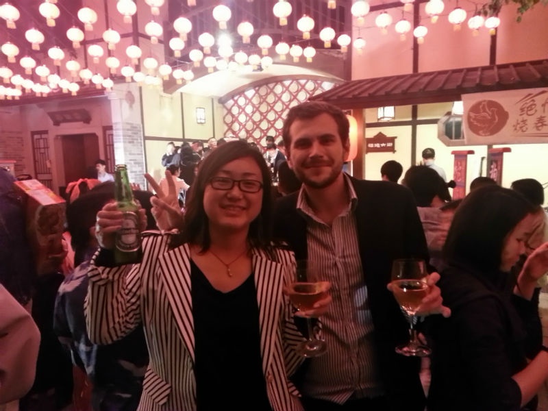 1. Nghệ thuật tạo dựng mối quan hệ: Người Trung Quốc gọi các mối quan hệ quan trọng là 