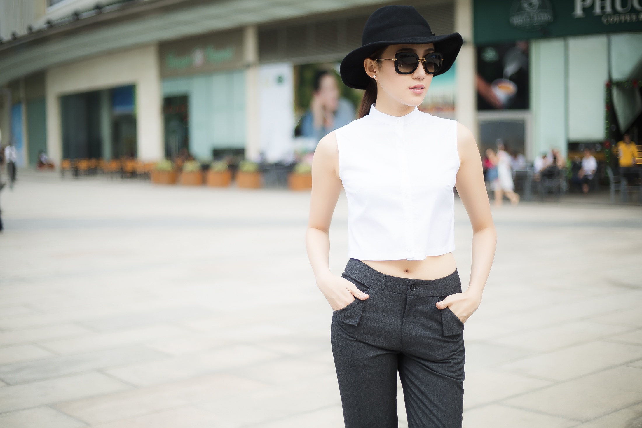 Tinh cu Mac Hong Quan sanh dieu dao pho Sai thanh hinh anh