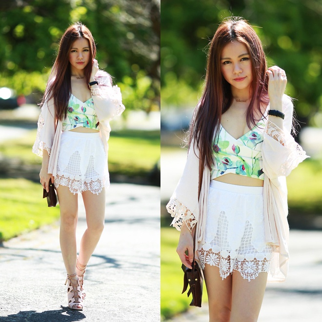 Sự phối hợp hài hòa màu sắc trên trang phục giúp Chloe Ting đạt được vị trí đáng mơ ước trong làng fashionista quốc tế. Và crop top là 1 trong những loại trang phục “đinh”  giúp fashionista xinh đẹp này hút fan trong mọi bức hình.