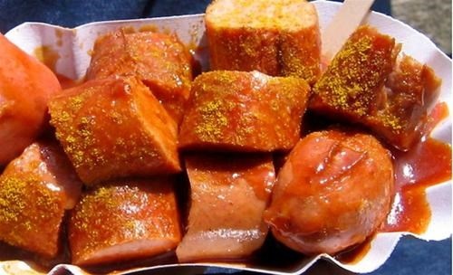 Xúc xích. Các chất béo bão hòa có trong xúc xích có thể làm tắc nghẽn động mạch truyền máu đến dương vật và âm đạo, ngoài ra nó còn có thể khiến bạn cảm thấy nặng nề và thiếu năng lượng,