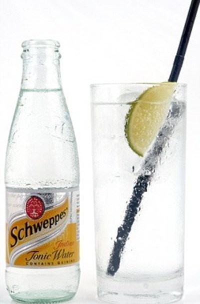 Cocktail Gin Tonic, trong loại cocktail này có chứa quinine - một thành phần làm giảm nồng độ testosterone.