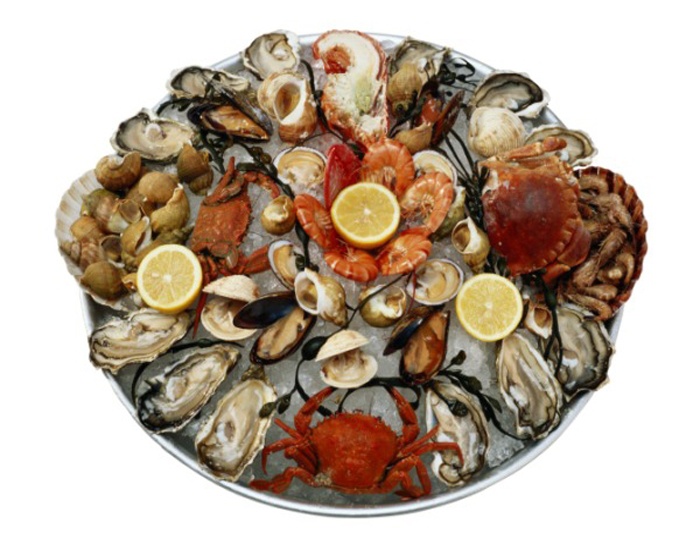 Con Hàu: Kẽm được tìm thấy trong hàu giúp sản xuất testosterone, tạo cơ bắp, làm giảm các nguy cơ vô sinh và làm tăng độ dẻo dai.