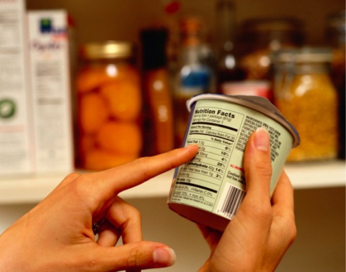 Hạn chế tiêu thụ các thực phẩm chế biến sẵn, vì các chất hóa học trong đó ảnh hưởng đến đường tiêu hóa. Một hệ thống tiêu hóa kém sẽ ảnh hưởng đến toàn bộ hoạt động của cơ thể.