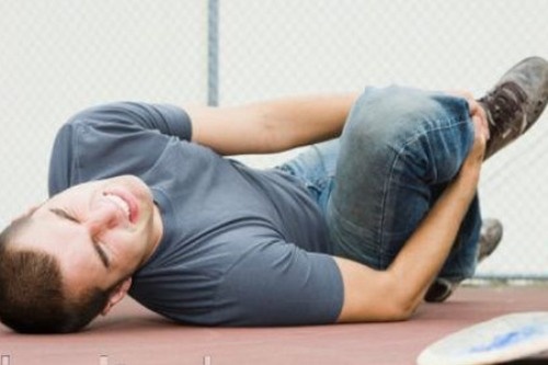 Phong tranh bi chuot rut hinh anh