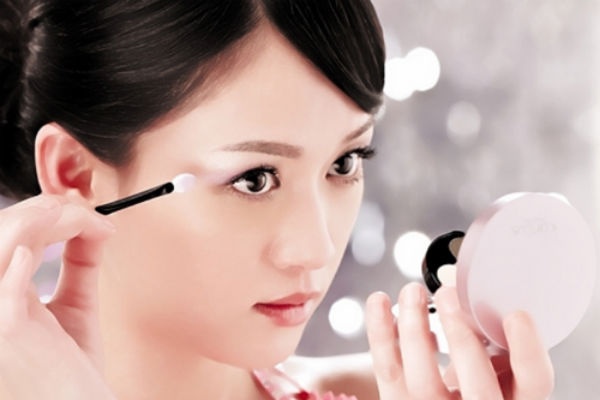 7 meo trang diem hoan hao cho ngay nang nong hinh anh