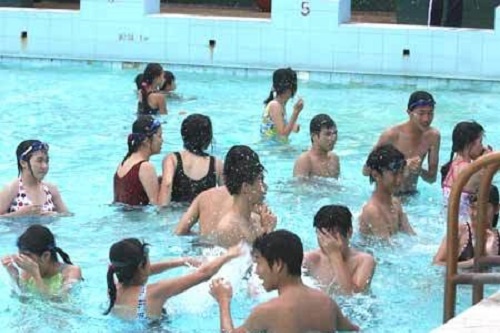 Nhung nguoi tuyet doi khong nen di boi hinh anh