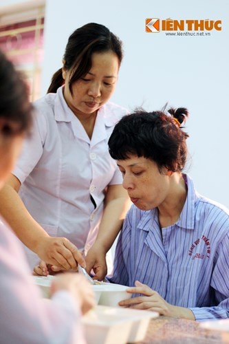  Anh xuc dong ve phut tinh tao cua benh nhan tam than-Hinh-5 