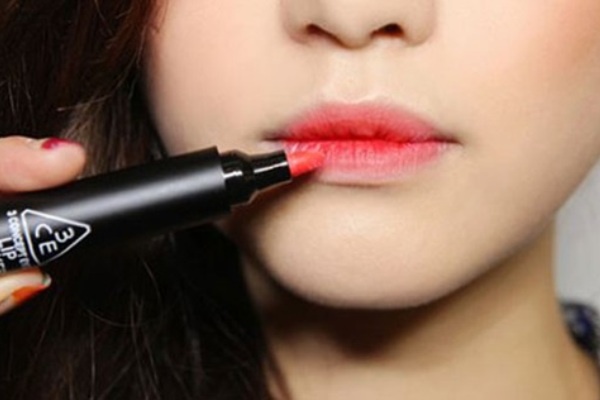 8 meo trang diem va lam dep co the ban chua biet hinh anh