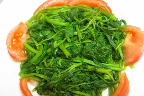 Sai lam 'chet nguoi' khi an rau xanh can loai bo ngay hinh anh