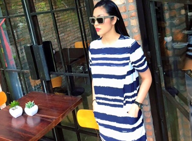 Thoi trang sau sinh dien nhu thoi con gai cua sao Viet hinh anh