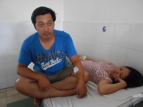 An banh cuon o tiem gan nha, 10 nguoi nhap vien hinh anh