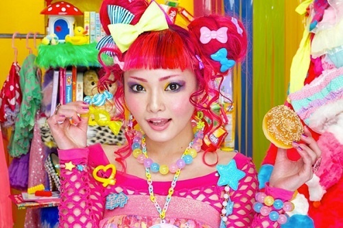 8 xu huong lam dep gioi tre Nhat ua thich hinh anh