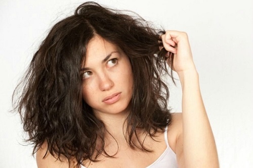 Meo giam hu hai cho mai toc khi ngoi dieu hoa hinh anh