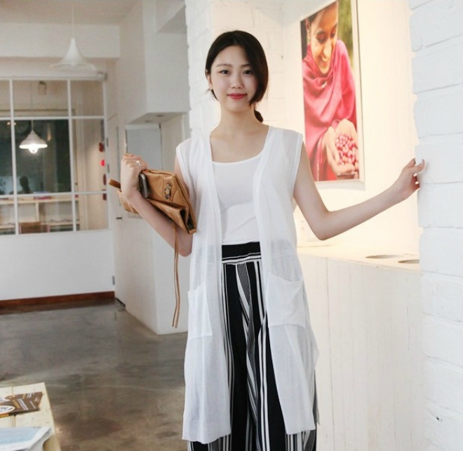 Kiểu cardigan tay ngắn rất hợp thời trang và sành điệu.