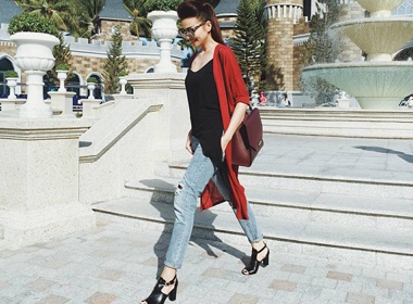 My nhan dien quan jeans dep bac nhat showbiz Viet hinh anh