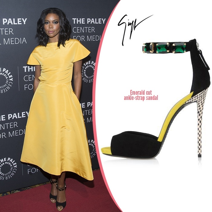 Gabrielle Union nổi bật trong tông màu vàng của chiếc đầm xoè phong cách minimalism cùng đôi sandals ankle-strap đính ngọc lục bảo sang trọng và hiện đại của Giuseppe Zanotti.