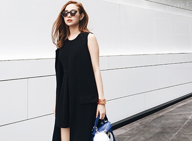 Tin do thoi trang dien mau ao vest hot nhat mua the nao? hinh anh