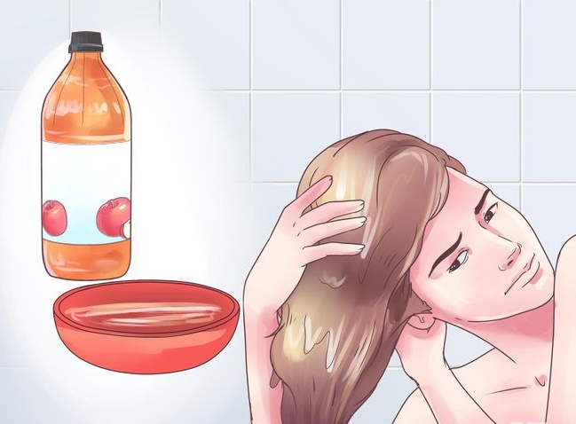 7. Cách dùng dấm táo hiệu quả Sau khi gội đầu, sử dụng 1 phần dấm táo và 1 phần nước lã trộn đều, có thểm thêm tinh dầu nếu thích để xả lại tóc. Mát xa da đầu để dấm táo thấm sau vào tóc và xả lại. Nên sử dụng liệu pháp này 2-3 lần mỗi tuần
