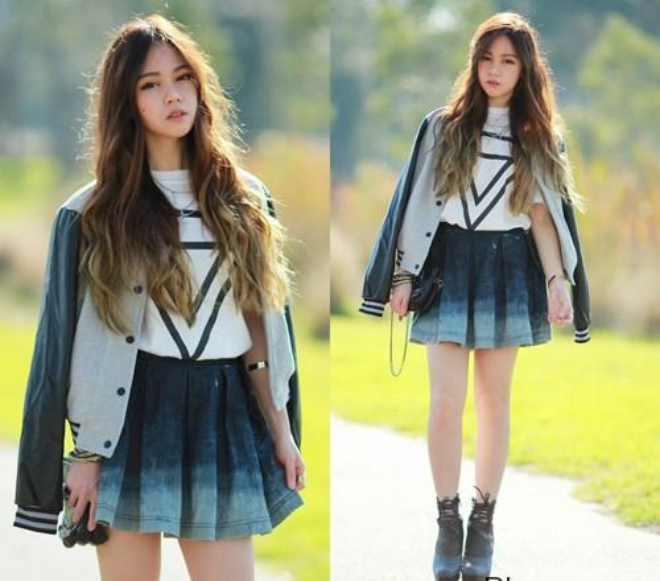 Bomber kiểu dáng bóng chày trẻ trung khi mix kèm áo thun và chân váy denim xòe.