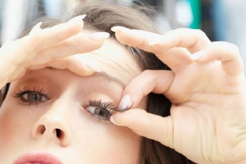 Cach su dung mi gia cho doi mat dep hon hinh anh