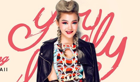 Minh Hang xung danh bac thay bien hoa kieu toc hinh anh