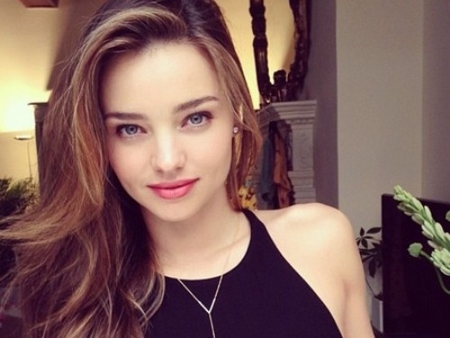 Bi quyet luon rang ro moi sang cua Miranda Kerr hinh anh