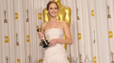 20 bo vay dep cua cac dien vien tung doat giai Oscar hinh anh