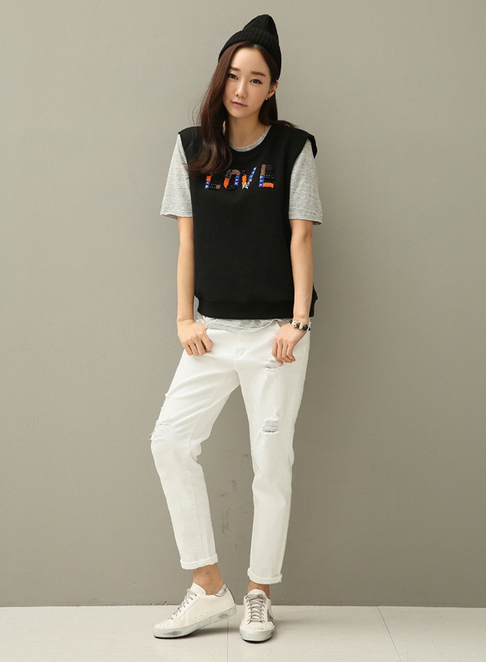 Cach ket hop trang phuc voi quan boyfriends anh 2