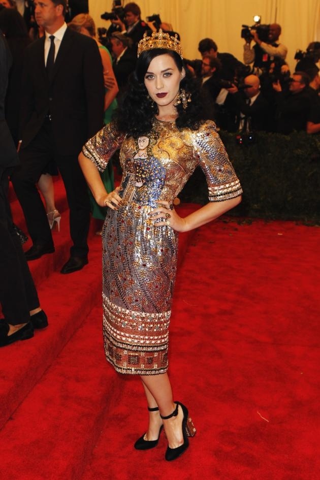Thời trang thảm đỏ của Katy Perry ảnh 8 Thoi trang tham do cua Katy Perry anh 8