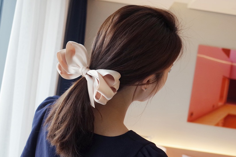 Các kiểu kẹp tóc hè ảnh 15 Cac kieu kep toc he anh 15
