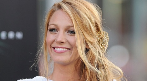 Meo trang diem hoan hao tu sao ngoai hinh anh