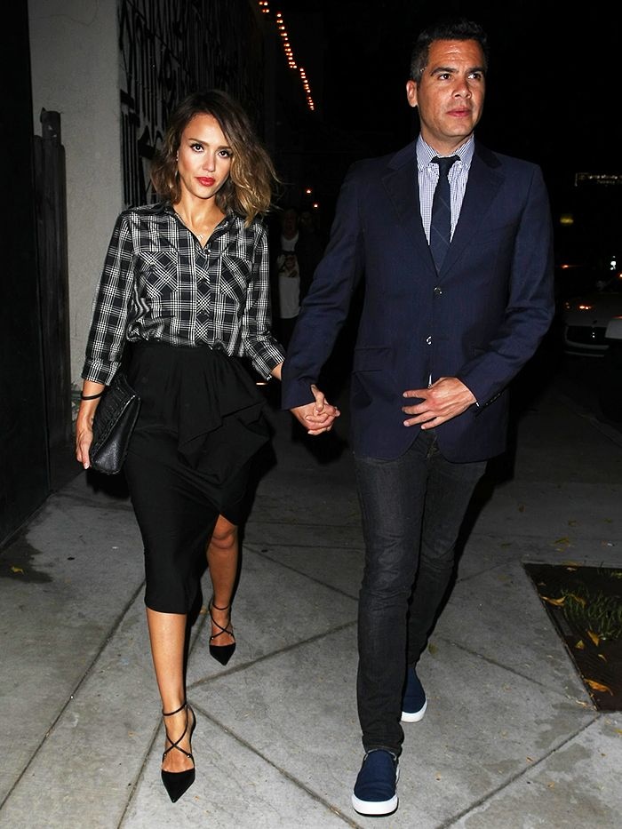 Mặc đẹp với chân váy cuốn ảnh 5 Mac dep voi chan vay cuon anh 5