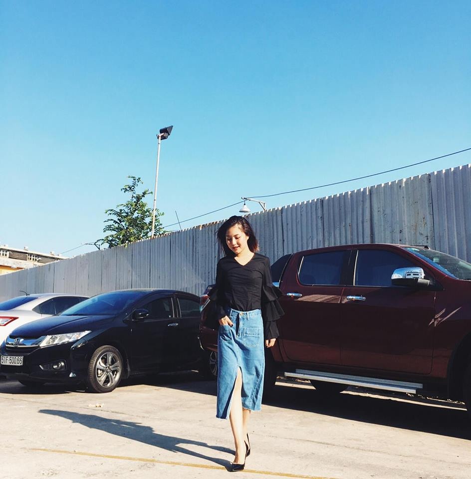 thời trang khác phục vóc dáng hương tràm ảnh 7 thoi trang khac phuc voc dang huong tram anh 7