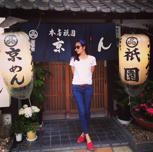 Giay toms mua he anh 1