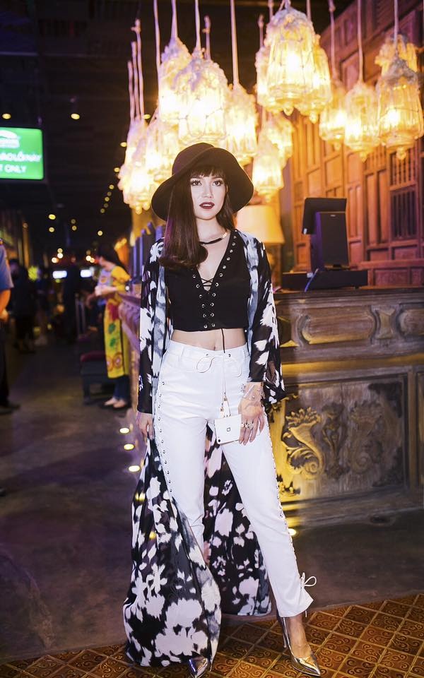 thời trang sĩ thanh ảnh 11 thoi trang si thanh anh 11