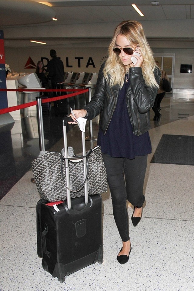 Thoi trang san bay cua sao ngoai anh 2