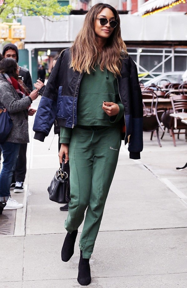 Xu huong ao khoac mua thu anh 1