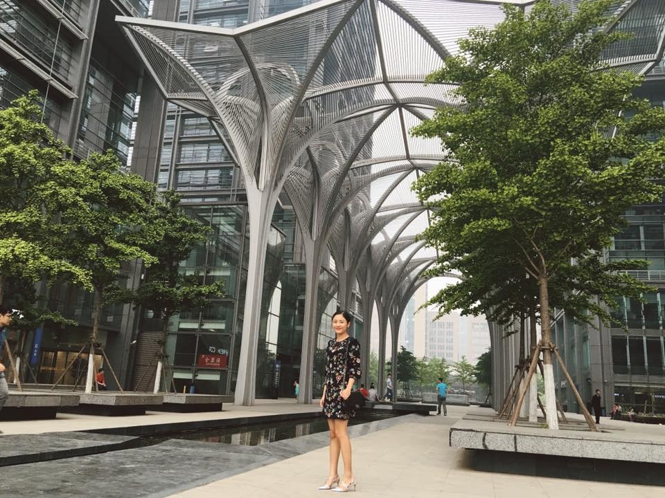 thời trang đen,  cách mix đồ đen,  cách mặc đồ đen ảnh 1 thoi trang den,  cach mix do den,  cach mac do den anh 1