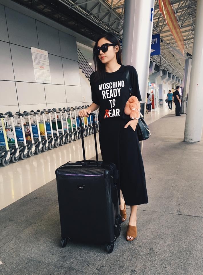 thời trang đen,  cách mix đồ đen,  cách mặc đồ đen ảnh 8 thoi trang den,  cach mix do den,  cach mac do den anh 8