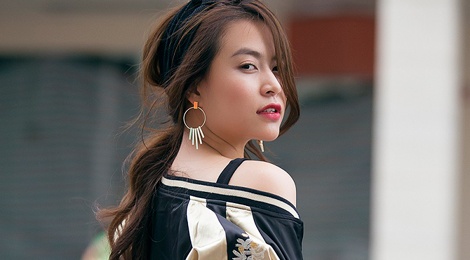Sao the gioi yeu thich mau ao bomber jacket hinh anh