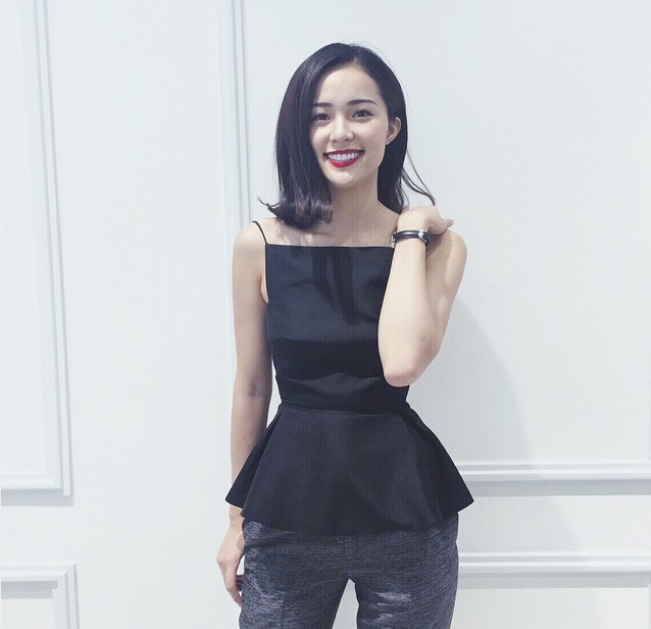 Hạ Vi ảnh 6 Ha Vi anh 6
