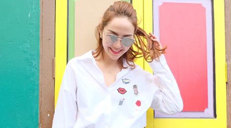 Gia nhung mau ao Zara moi nhat cua Minh Hang hinh anh