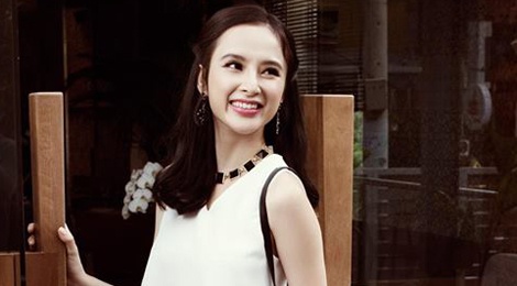 Phuong Trinh goi y cach mix do den trang khong nham chan hinh anh
