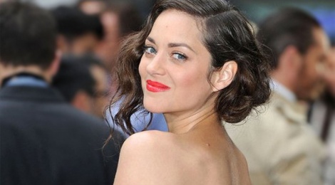 Gu thoi trang ngot ngao cua nguoi tinh tin don Brad Pitt hinh anh