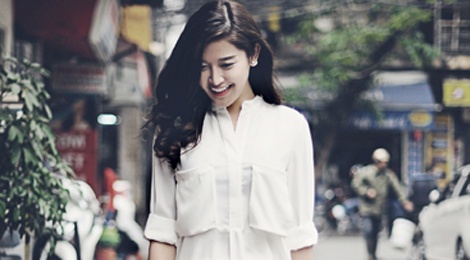 BST so mi nu tinh cua a hau Huyen My hinh anh