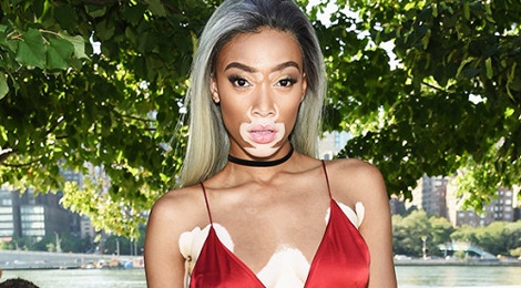 Gu thoi trang duoc khen ngoi cua sieu mau bach bien hinh anh